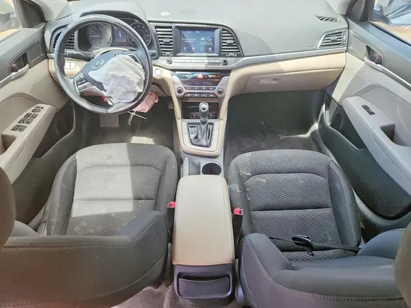5NPD84LF2HH016300 2017 HYUNDAI ELANTRA - Image 8