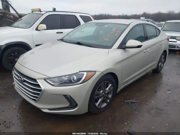 5NPD84LF2HH019651 2017 HYUNDAI ELANTRA - Image 2