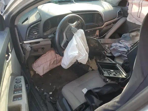5NPD84LF2HH019861 2017 HYUNDAI ELANTRA - Image 8