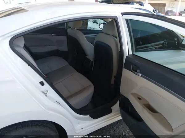 5NPD84LF2HH020055 2017 HYUNDAI ELANTRA - Image 8