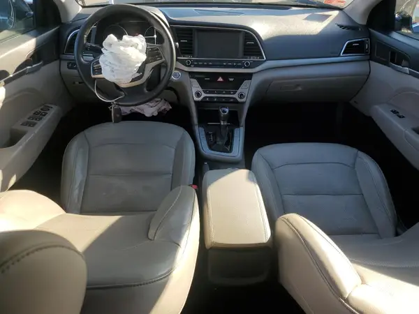 5NPD84LF2HH021917 2017 HYUNDAI ELANTRA - Image 8