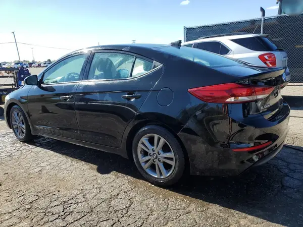 5NPD84LF2HH024090 2017 HYUNDAI ELANTRA - Image 2