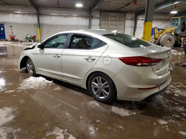 5NPD84LF2HH024221 2017 HYUNDAI ELANTRA - Image 2