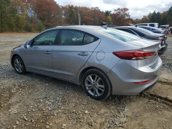 5NPD84LF2HH024963 2017 HYUNDAI ELANTRA - Image 2