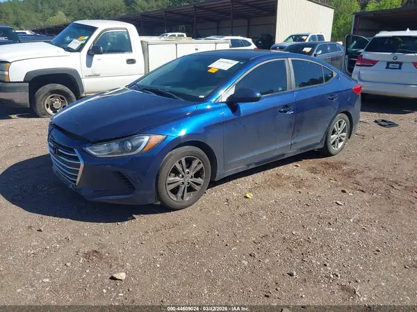 5NPD84LF2HH025112 2017 HYUNDAI ELANTRA - Image 2