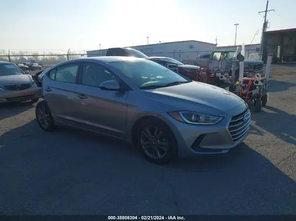 5NPD84LF2HH028866 2017 HYUNDAI ELANTRA - Image 1