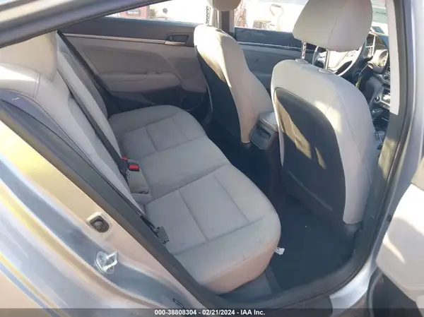 5NPD84LF2HH028866 2017 HYUNDAI ELANTRA - Image 8