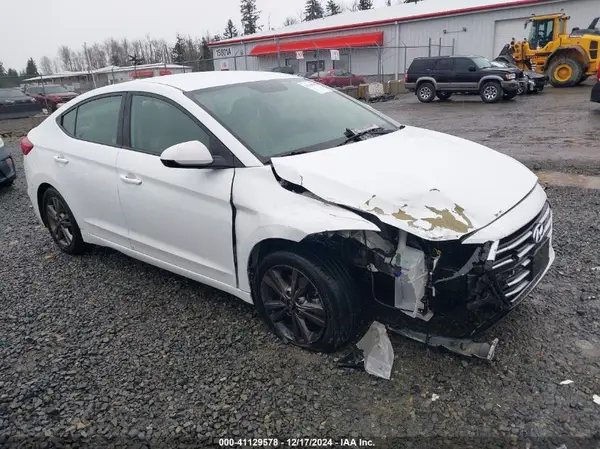 5NPD84LF2HH028933 2017 HYUNDAI ELANTRA - Image 1