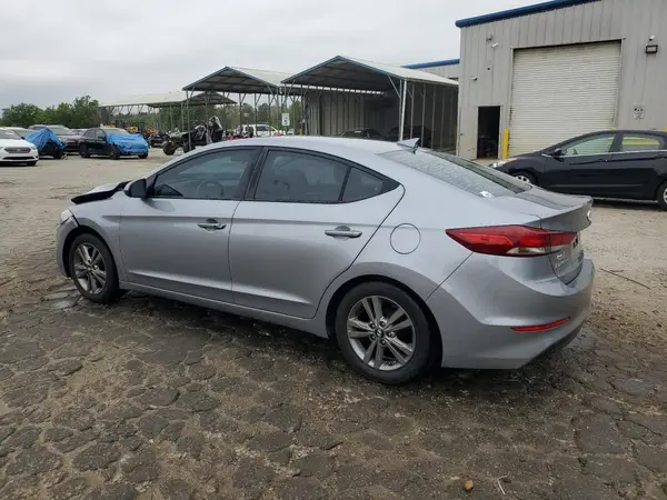 5NPD84LF2HH031167 2017 HYUNDAI ELANTRA - Image 2