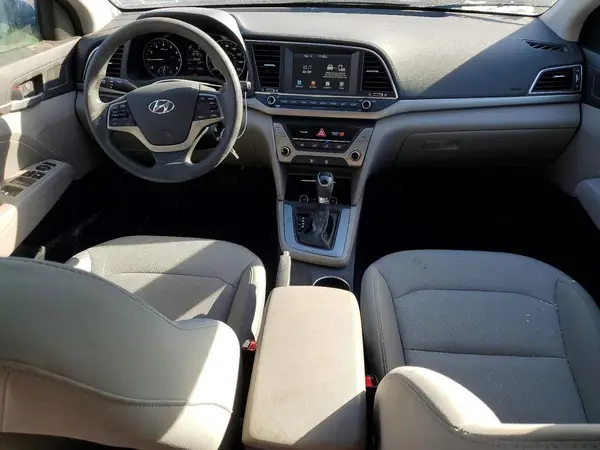 5NPD84LF2HH031752 2017 HYUNDAI ELANTRA - Image 8