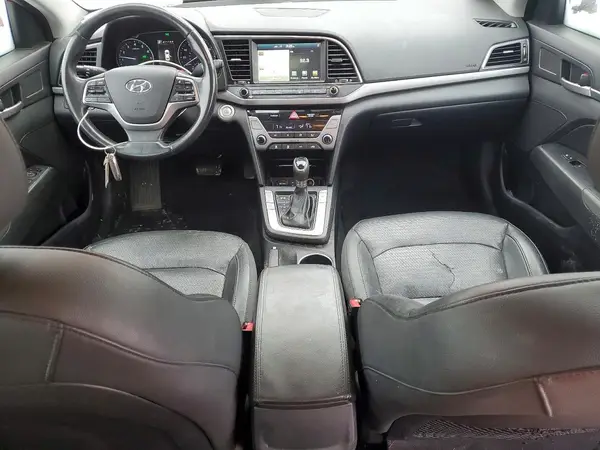5NPD84LF2HH035476 2017 HYUNDAI ELANTRA - Image 8