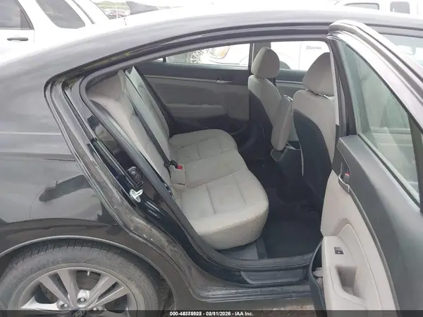 5NPD84LF2HH038491 2017 HYUNDAI ELANTRA - Image 8