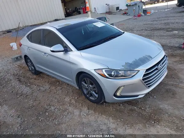 5NPD84LF2HH039558 2017 HYUNDAI ELANTRA - Image 1