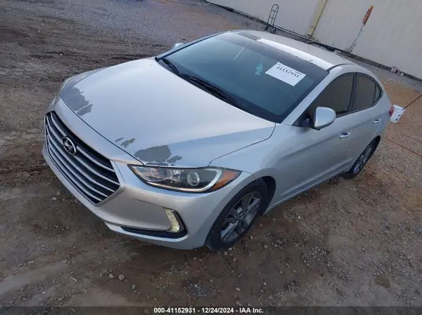 5NPD84LF2HH039558 2017 HYUNDAI ELANTRA - Image 2