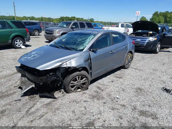 5NPD84LF2HH042122 2017 HYUNDAI ELANTRA - Image 2