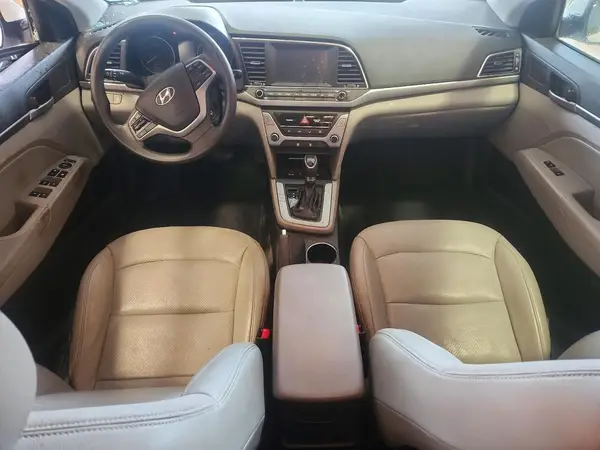 5NPD84LF2HH043531 2017 HYUNDAI ELANTRA - Image 8