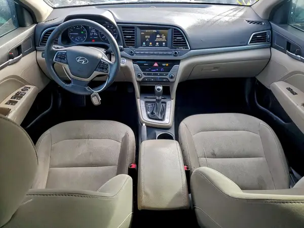 5NPD84LF2HH044887 2017 HYUNDAI ELANTRA - Image 8