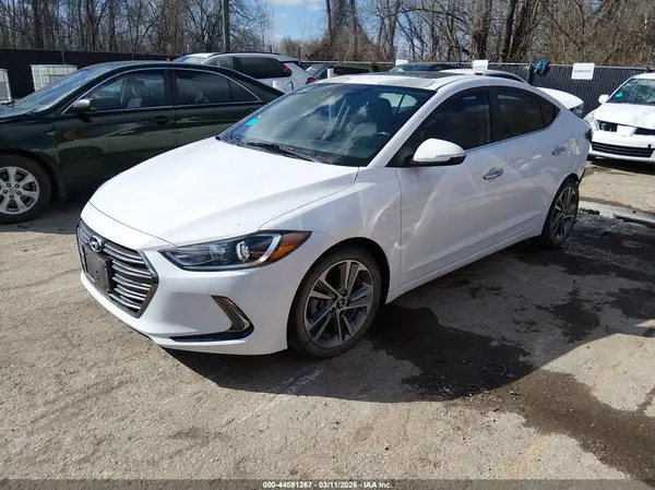 5NPD84LF2HH045702 2017 HYUNDAI ELANTRA - Image 2