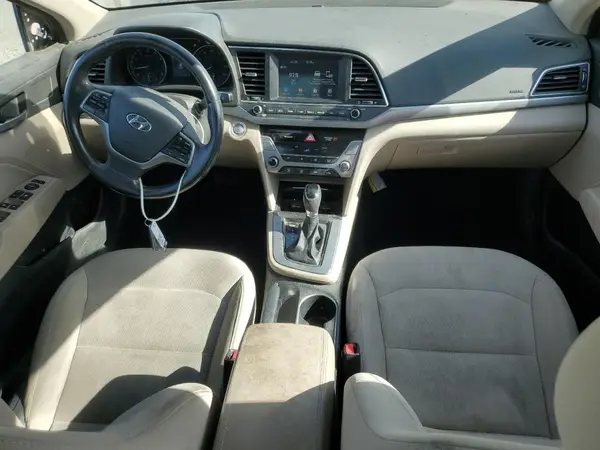 5NPD84LF2HH045943 2017 HYUNDAI ELANTRA - Image 8