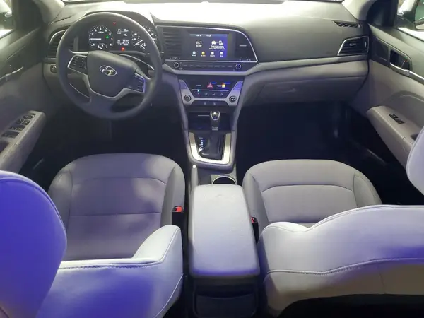 5NPD84LF2HH050088 2017 HYUNDAI ELANTRA - Image 8