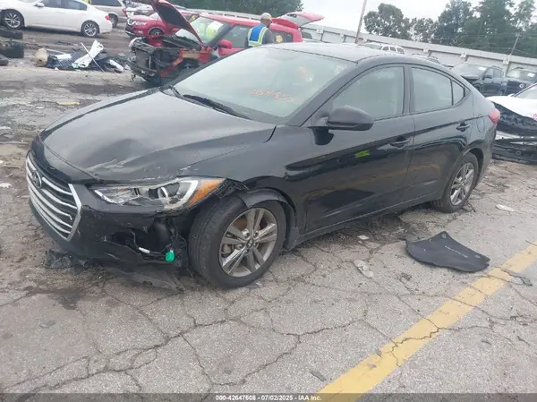 5NPD84LF2HH054853 2017 HYUNDAI ELANTRA - Image 2
