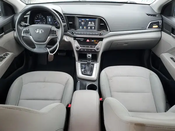 5NPD84LF2HH054898 2017 HYUNDAI ELANTRA - Image 8