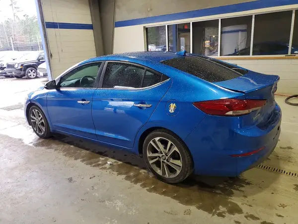 5NPD84LF2HH055386 2017 HYUNDAI ELANTRA - Image 2