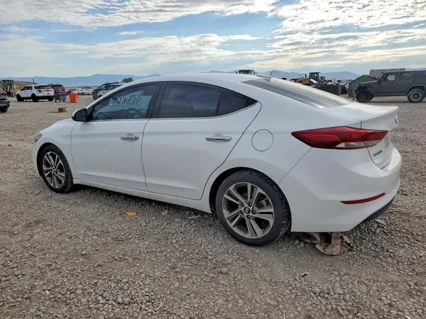 5NPD84LF2HH055839 2017 HYUNDAI ELANTRA - Image 2