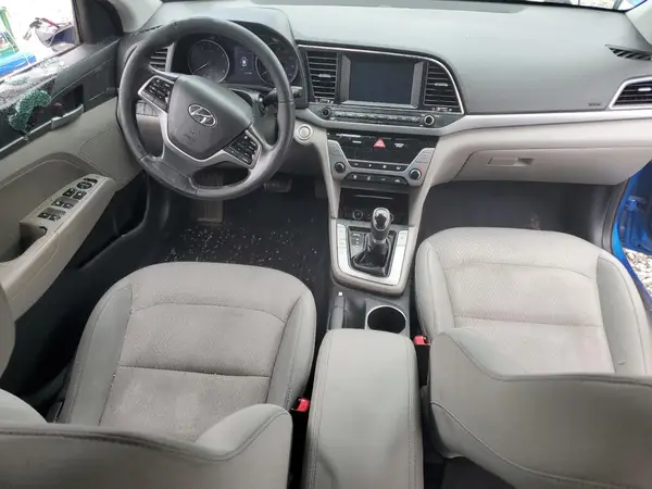 5NPD84LF2HH056005 2017 HYUNDAI ELANTRA - Image 8