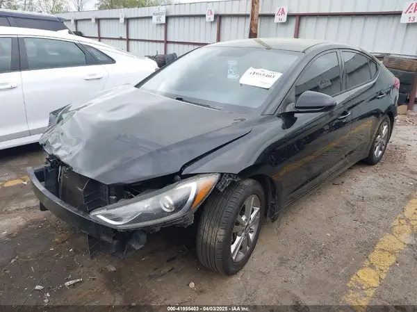 5NPD84LF2HH057932 2017 HYUNDAI ELANTRA - Image 2