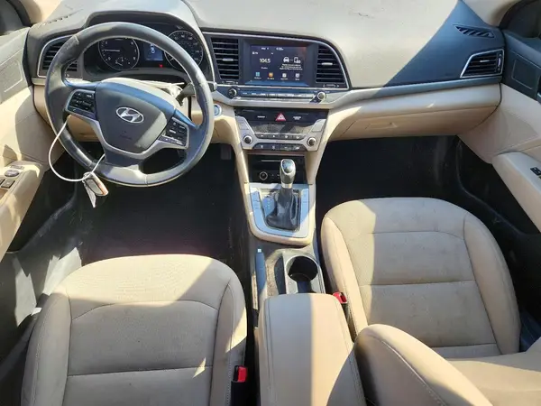 5NPD84LF2HH063214 2017 HYUNDAI ELANTRA - Image 8