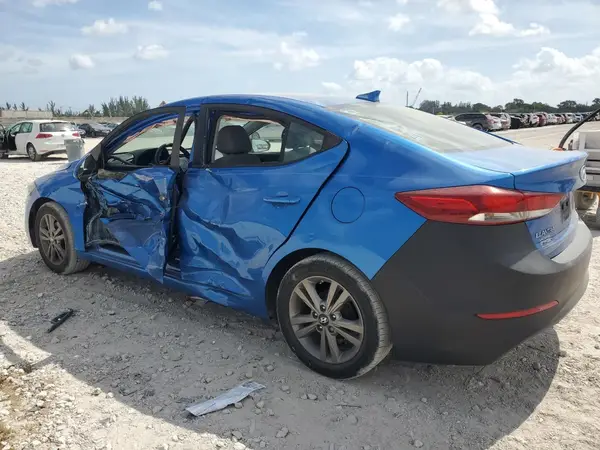 5NPD84LF2HH063357 2017 HYUNDAI ELANTRA - Image 2
