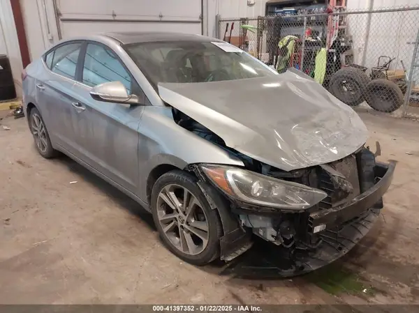 5NPD84LF2HH065156 2017 HYUNDAI ELANTRA - Image 1