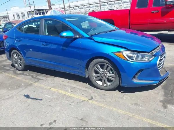 5NPD84LF2HH065979 2017 HYUNDAI ELANTRA - Image 1