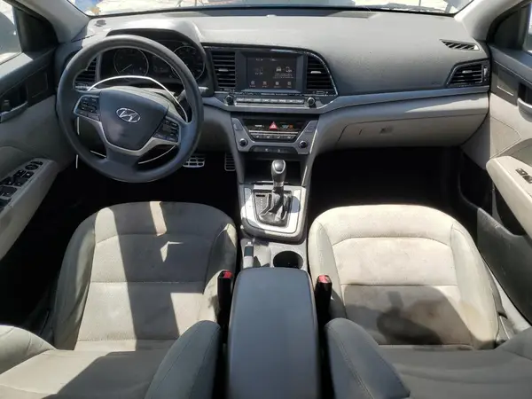 5NPD84LF2HH067957 2017 HYUNDAI ELANTRA - Image 8