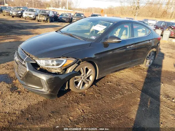 5NPD84LF2HH072852 2017 HYUNDAI ELANTRA - Image 2