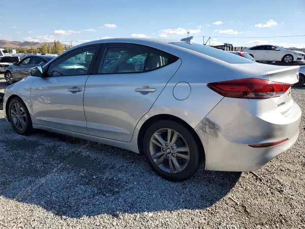 5NPD84LF2HH074827 2017 HYUNDAI ELANTRA - Image 2