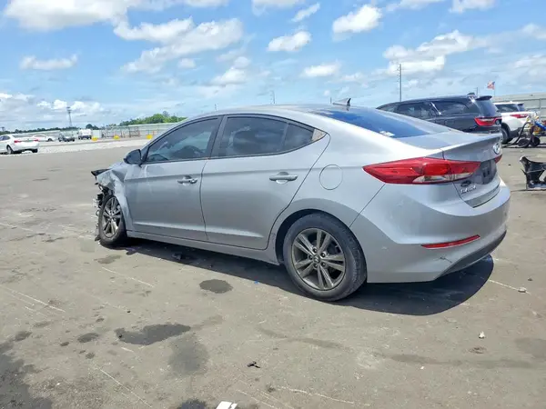5NPD84LF2HH075699 2017 HYUNDAI ELANTRA - Image 2