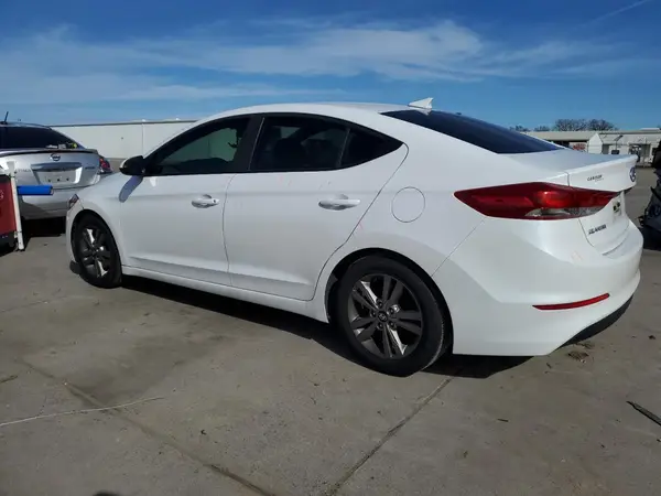 5NPD84LF2HH075749 2017 HYUNDAI ELANTRA - Image 2