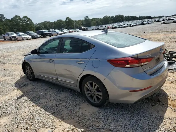 5NPD84LF2HH077632 2017 HYUNDAI ELANTRA - Image 2