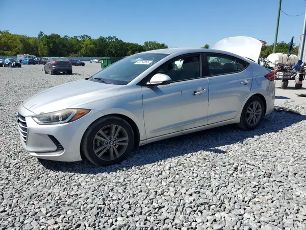 5NPD84LF2HH077663 2017 HYUNDAI ELANTRA - Image 1