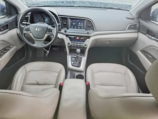 5NPD84LF2HH078635 2017 HYUNDAI ELANTRA - Image 8