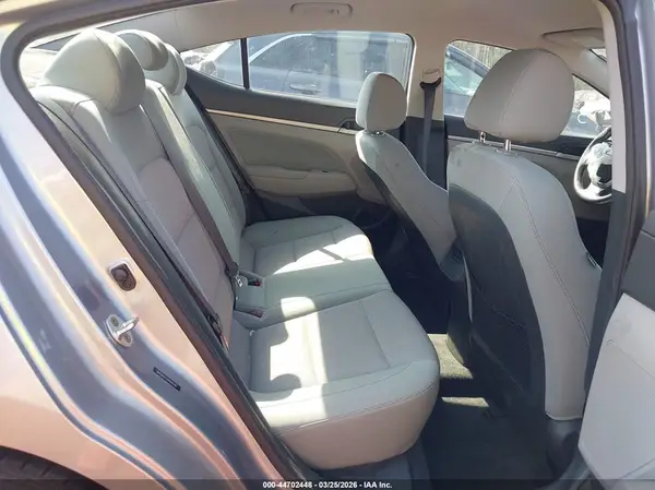 5NPD84LF2HH078781 2017 HYUNDAI ELANTRA - Image 8