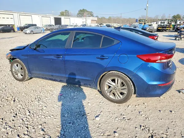 5NPD84LF2HH082412 2017 HYUNDAI ELANTRA - Image 2