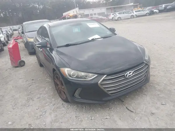 5NPD84LF2HH085701 2017 HYUNDAI ELANTRA - Image 1