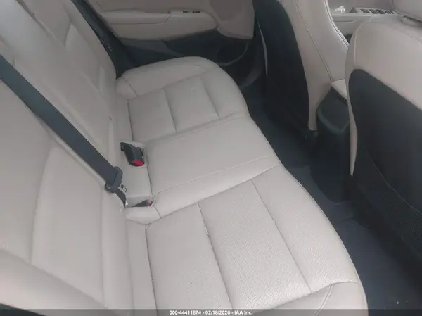 5NPD84LF2HH085701 2017 HYUNDAI ELANTRA - Image 8