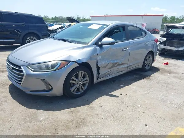 5NPD84LF2HH085939 2017 HYUNDAI ELANTRA - Image 2