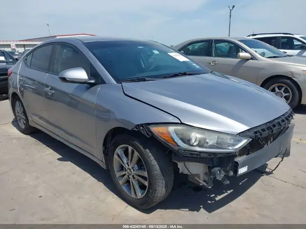 5NPD84LF2HH087495 2017 HYUNDAI ELANTRA - Image 1