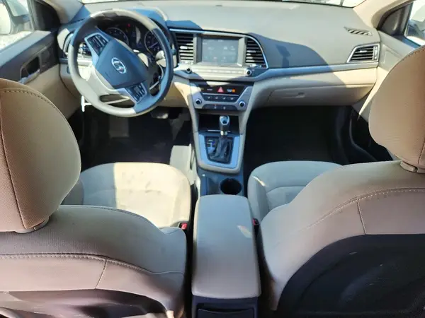5NPD84LF2HH087576 2017 HYUNDAI ELANTRA - Image 8