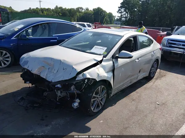 5NPD84LF2HH088114 2017 HYUNDAI ELANTRA - Image 2